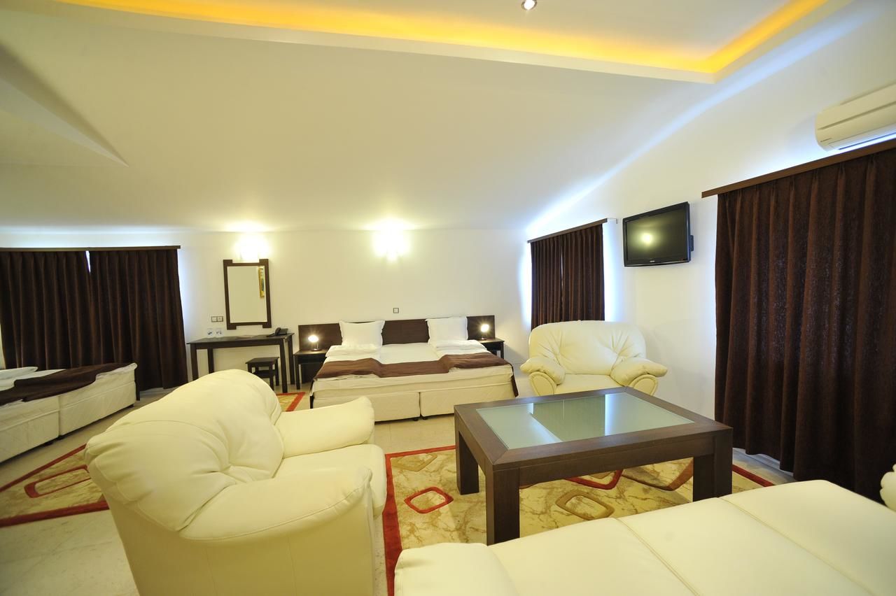 Отель Hotel Melnik Мелник-20