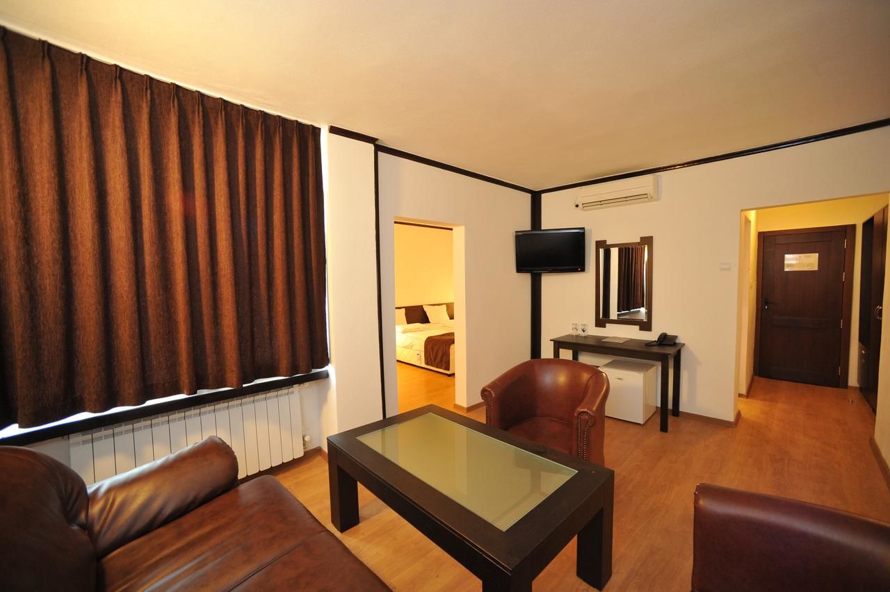 Отель Hotel Melnik Мелник