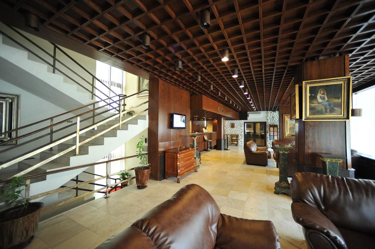 Отель Hotel Melnik Мелник-43
