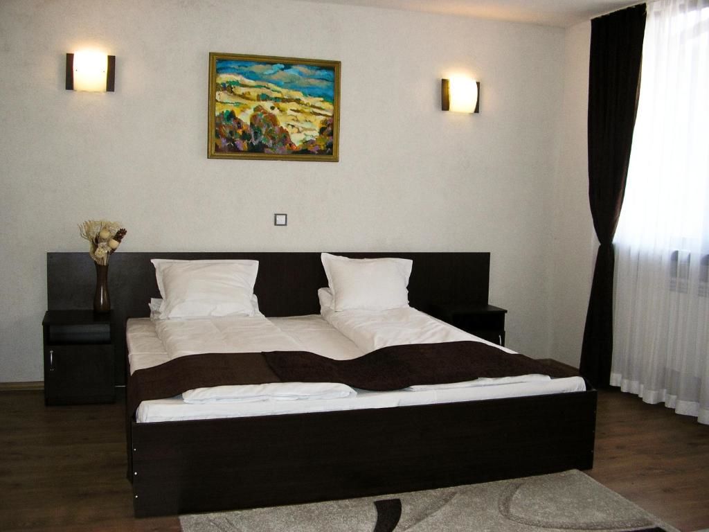 Отель Hotel Melnik Мелник-51