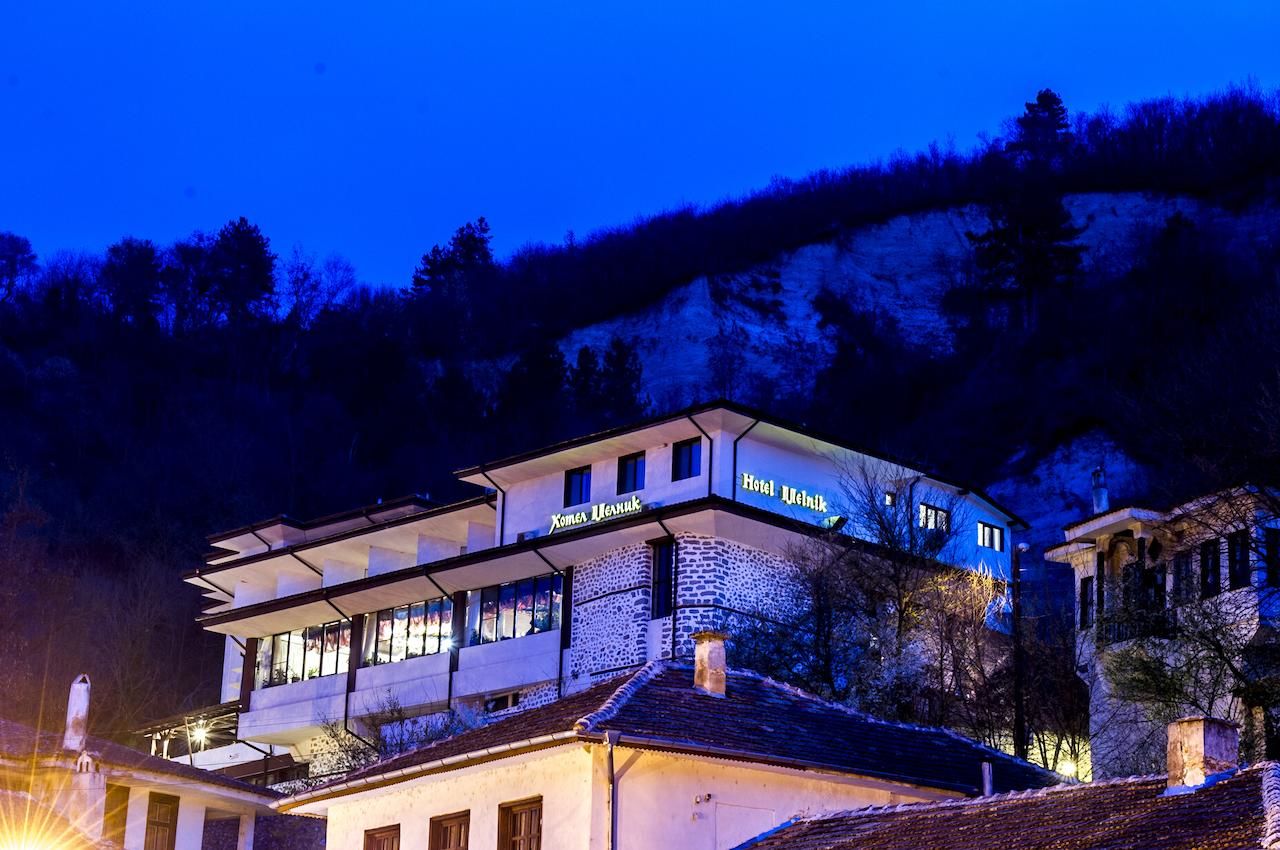 Отель Hotel Melnik Мелник-8